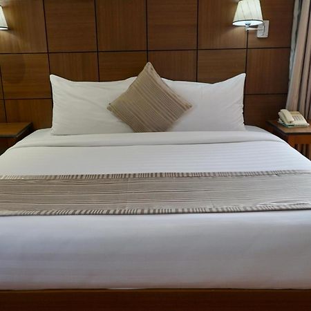 The Pinnacle Hotel And Suites Davao Luaran gambar