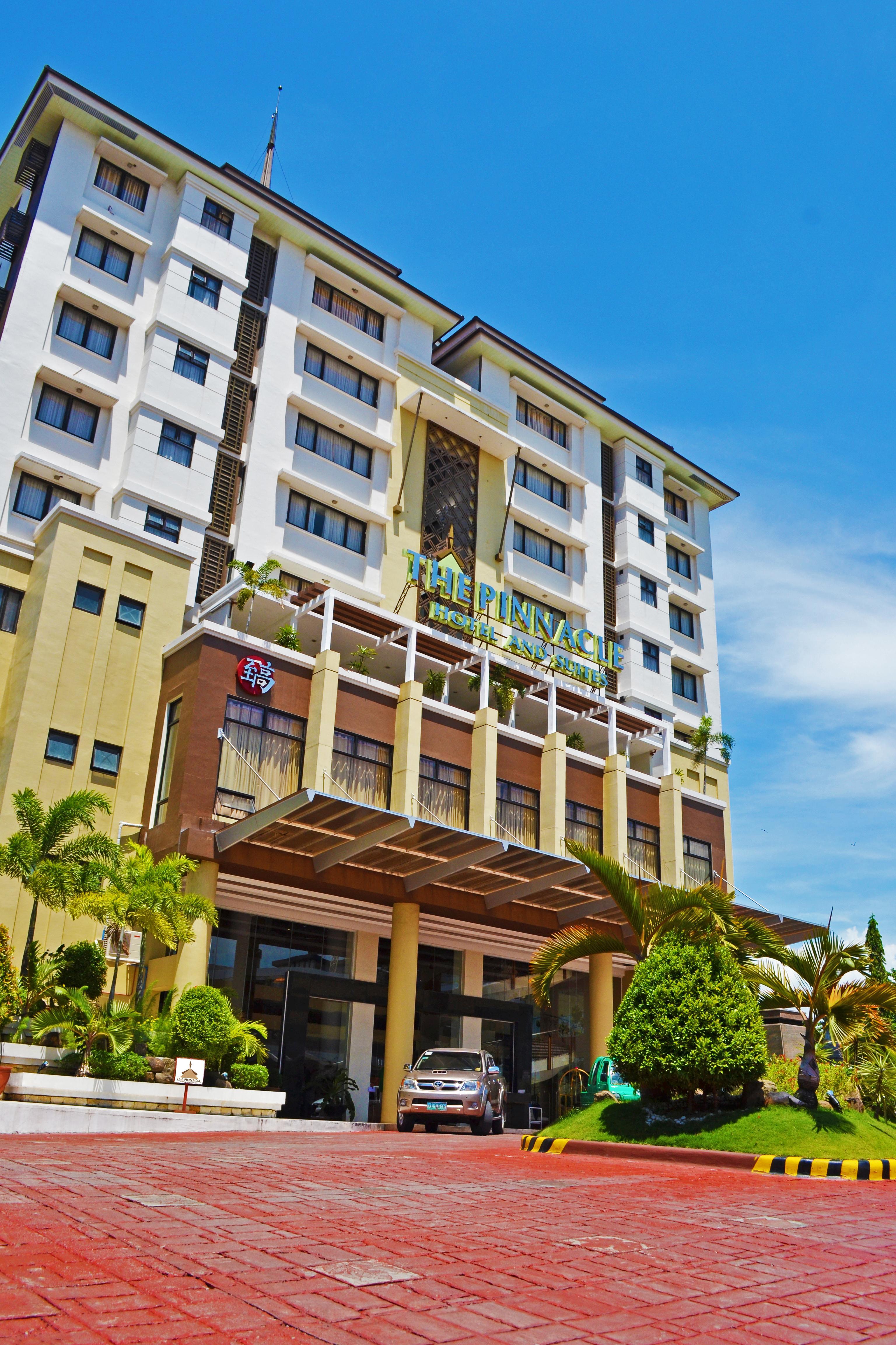 The Pinnacle Hotel And Suites Davao Luaran gambar