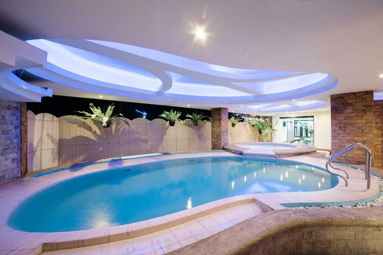 The Pinnacle Hotel And Suites Davao Luaran gambar